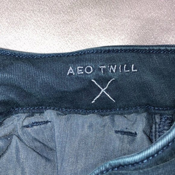 American Eagle Outfitters Blue/gray Jean Shorts Size: 2 - Picture 10 of 10